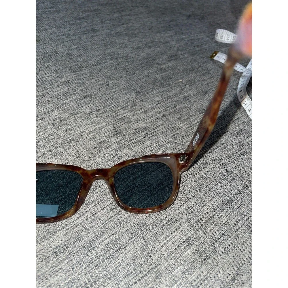 BCBG Tortoise Shell Brown Women’s Sunglasses New